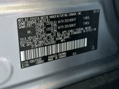 Used 2025 Toyota RAV4 XLE FWD image 27