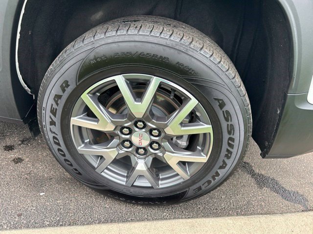 Used 2023 GMC Acadia SLT FWD image 62