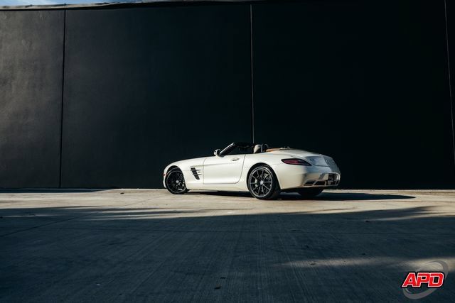 Used 2012 Mercedes-Benz SLS AMG Roadster image 59