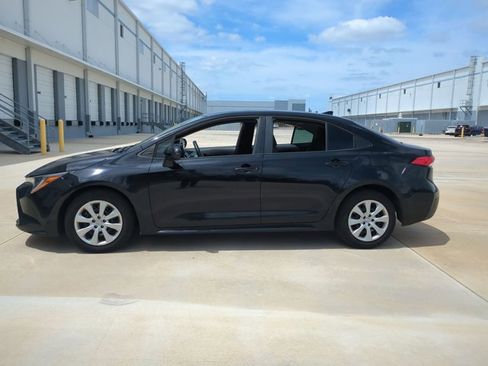 Certified 2023 Toyota Corolla LE image 8