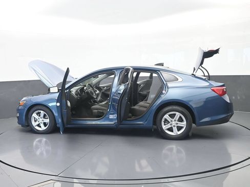 Used 2024 Chevrolet Malibu LS FWD image 68