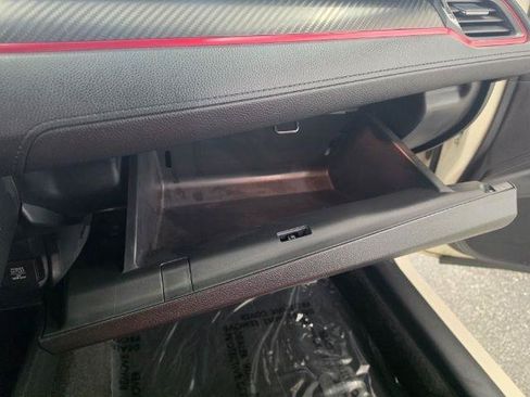 Used 2019 Honda Civic Type R image 24