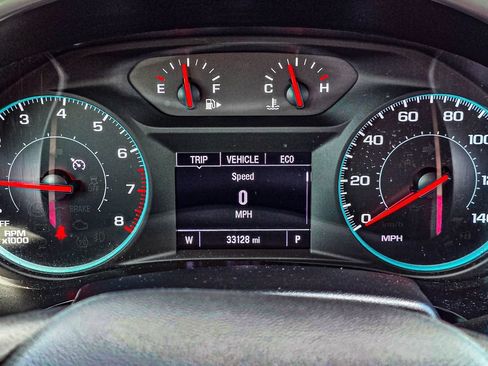 Used 2025 Chevrolet Malibu LT FWD image 27