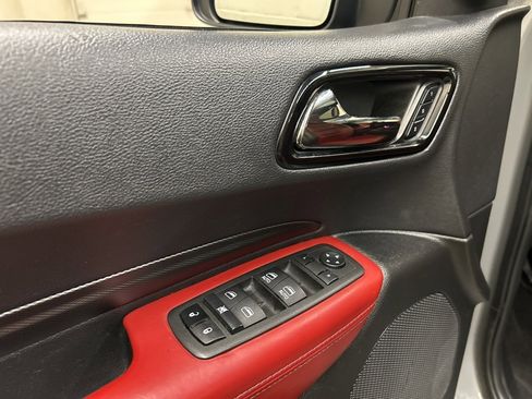 Used 2022 Dodge Durango R/T w/ Blacktop Package image 28