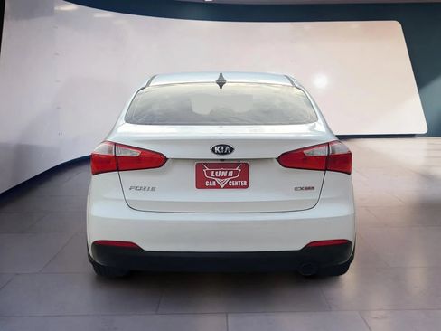 Used 2014 Kia Forte EX FWD image 4
