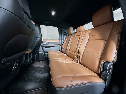 Used 2024 RAM 3500 Limited image 14