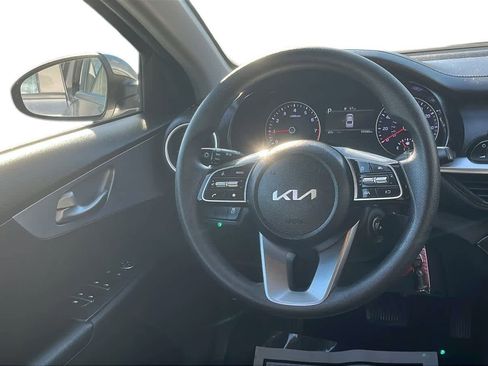 Used 2023 Kia Forte LXS image 21