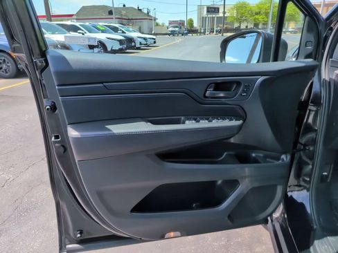 Used 2024 Honda Odyssey EX-L image 19