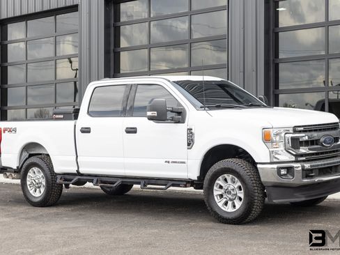 Used 2022 Ford F250 XLT w/ XLT Value Package AWD/4WD image 7