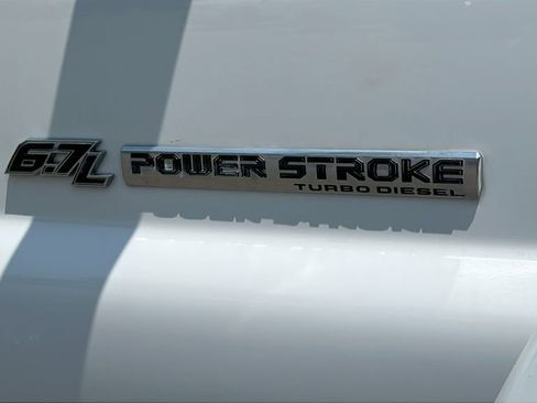 Used 2017 Ford F650 2WD Regular Cab Super Duty image 34