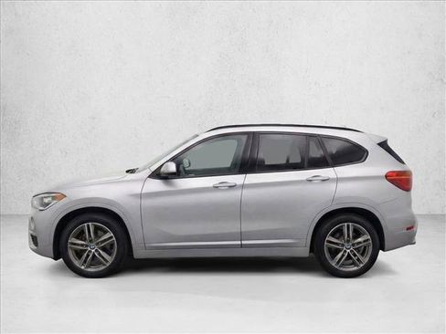 Used 2019 BMW X1 xDrive28i image 4