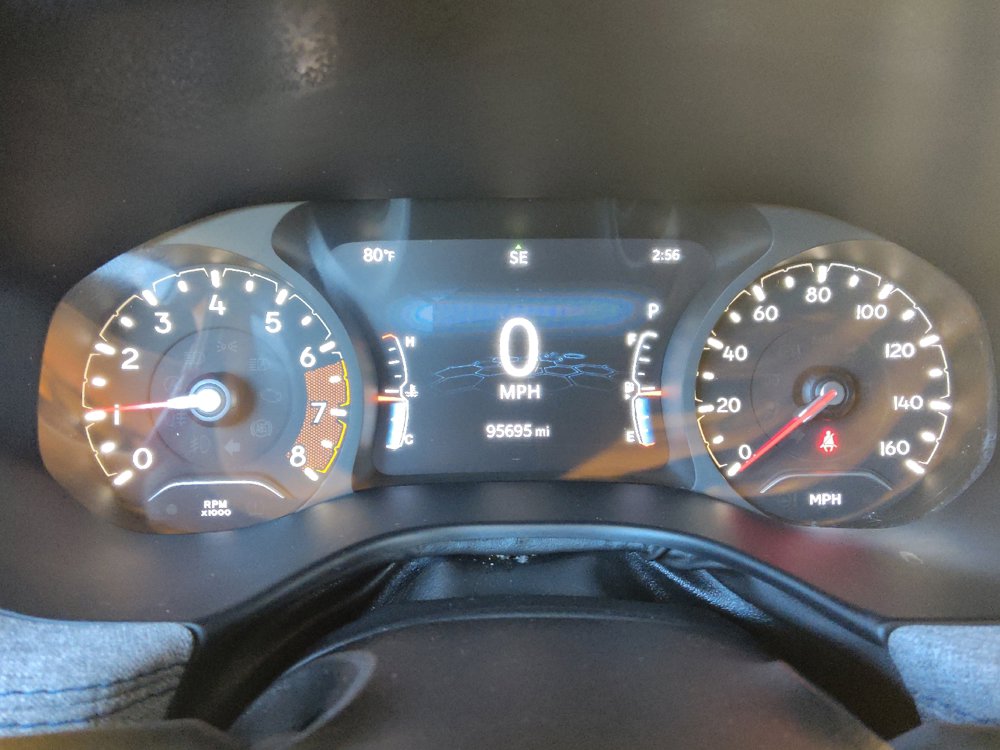 Used 2023 Jeep Compass Latitude AWD/4WD image 23