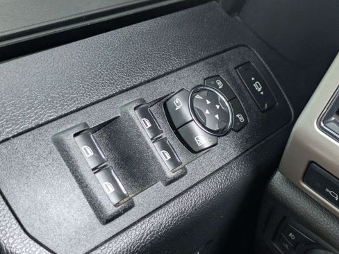 Used 2019 Ford F250 Lariat w/ Lariat Ultimate Package AWD/4WD image 21