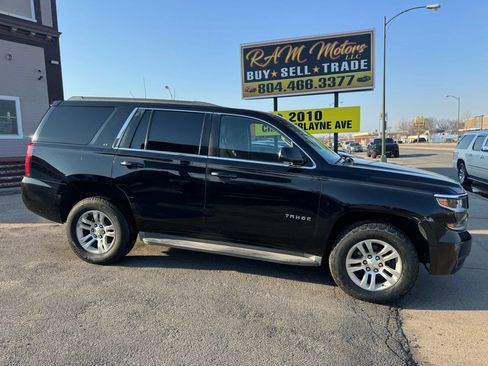Used 2015 Chevrolet Tahoe LT RWD image 2