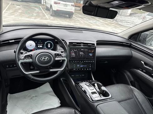 Used 2023 Hyundai Tucson Limited image 11