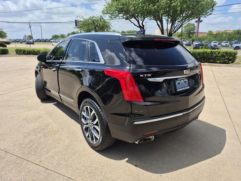 Used 2017 Cadillac XT5 Luxury w/ Driver Awareness Package image 8