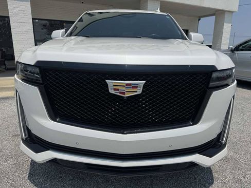 Used 2021 Cadillac Escalade ESV Sport RWD image 38