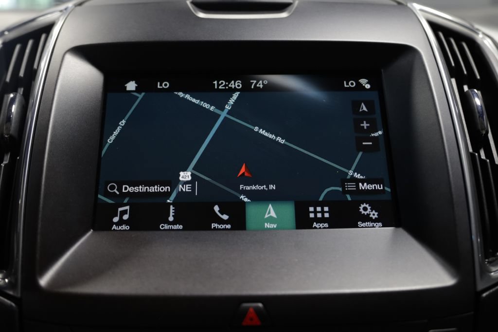Used 2018 Ford Edge Titanium w/ Technology Package FWD image 44