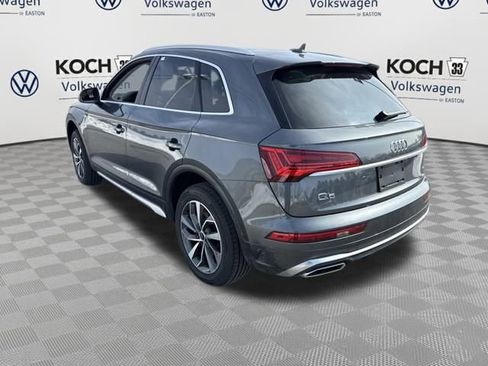 Used 2023 Audi Q5 2.0T Premium w/ Convenience Package image 6