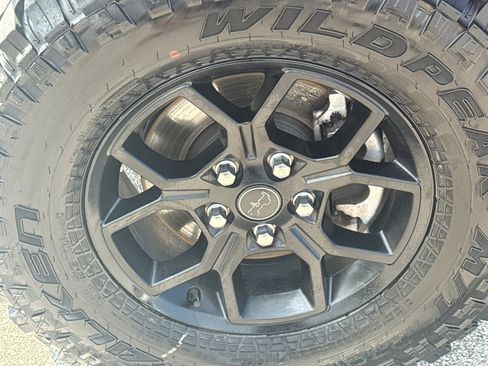 Used 2025 Jeep Wrangler Unlimited Sport AWD/4WD image 8