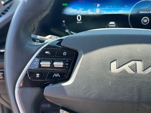 Certified 2023 Kia Niro Wind FWD image 21