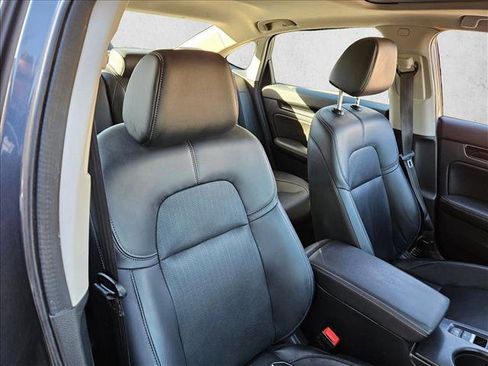 Used 2023 Honda Civic Touring image 22