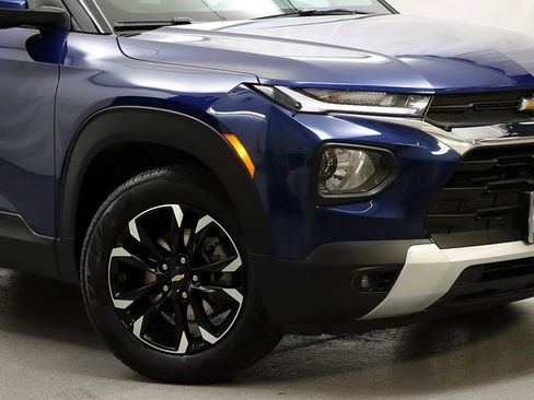 Certified 2023 Chevrolet TrailBlazer LT w/ Convenience Package image 3