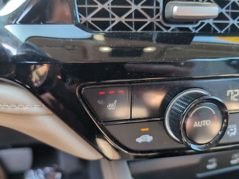 Used 2023 Honda Accord EX-L image 23