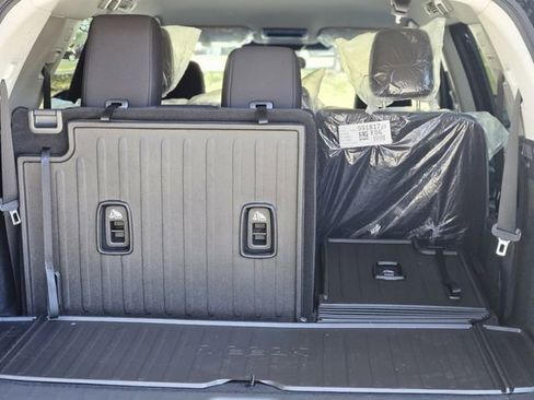 New 2026 Nissan Pathfinder SV w/ Cargo Package FWD image 30