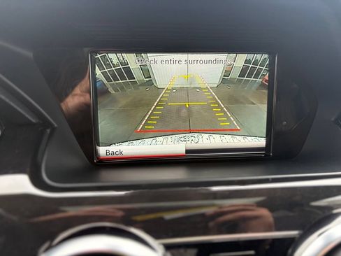 Used 2013 Mercedes-Benz GLK 350 4MATIC image 22