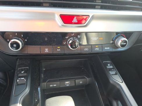 Certified 2021 Kia Telluride S image 12