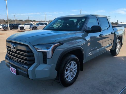 Used 2024 Toyota Tundra SR5 image 3