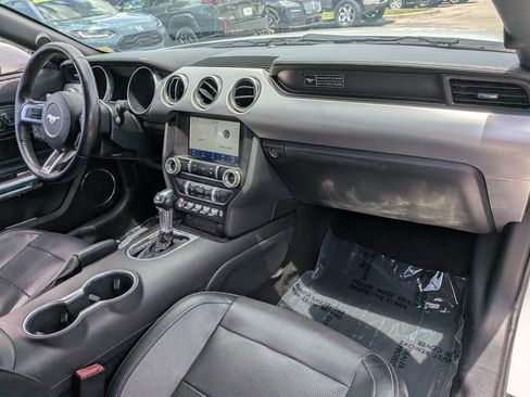 Used 2020 Ford Mustang Premium RWD image 15