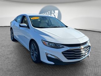 Certified 2024 Chevrolet Malibu LT image 1