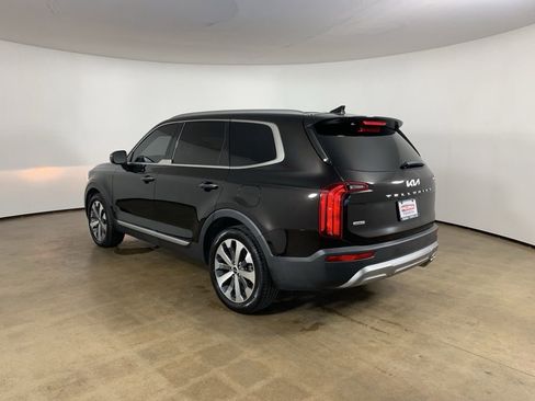 Used 2022 Kia Telluride S AWD/4WD image 15