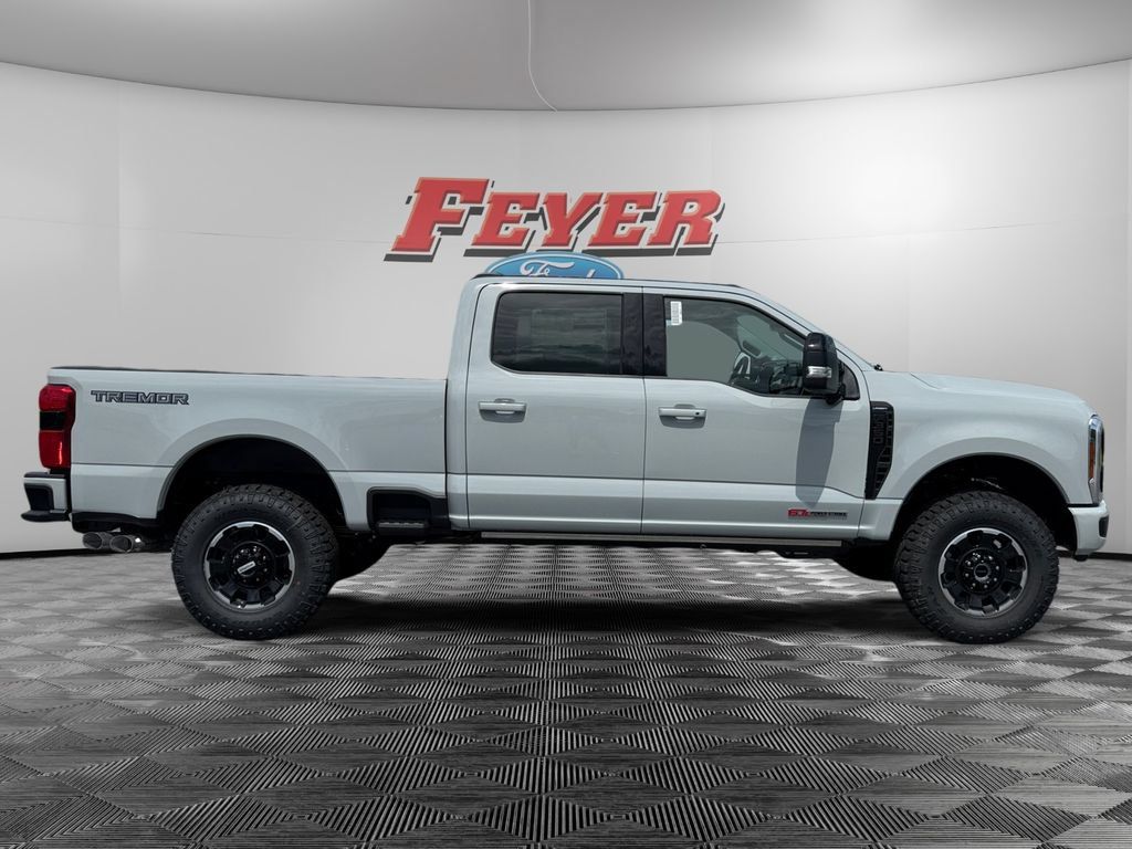 New 2026 Ford F350 Lariat w/ Tremor Off-Road Package AWD/4WD image 8