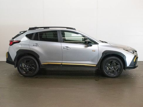 Used 2025 Subaru Crosstrek 2.5i Sport w/ Crosstrek Mirror Package AWD/4WD image 3
