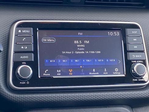 New 2025 Nissan Kicks S image 10