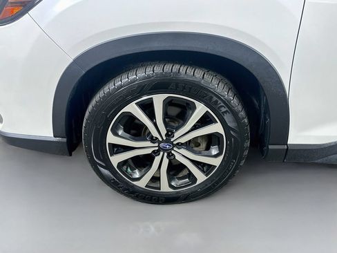 Used 2020 Subaru Forester Limited w/ Popular Package #3 AWD/4WD image 8