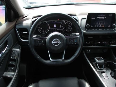 Certified 2023 Nissan Rogue SV w/ SV Premium Package AWD/4WD image 18