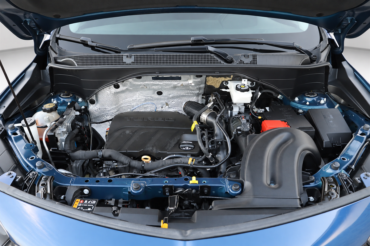 Used 2022 Buick Encore GX Preferred w/ Cold Weather Comfort Package FWD image 40