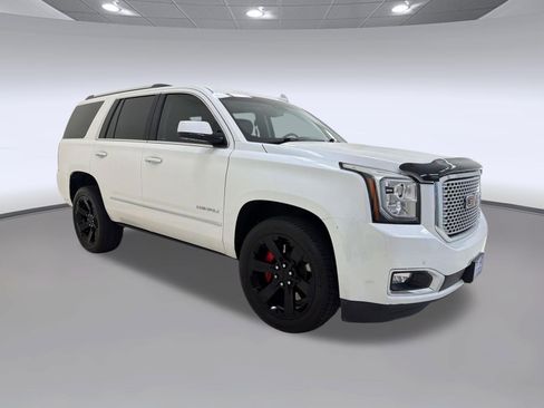 Used 2017 GMC Yukon Denali w/ Open Road Package RWD image 7