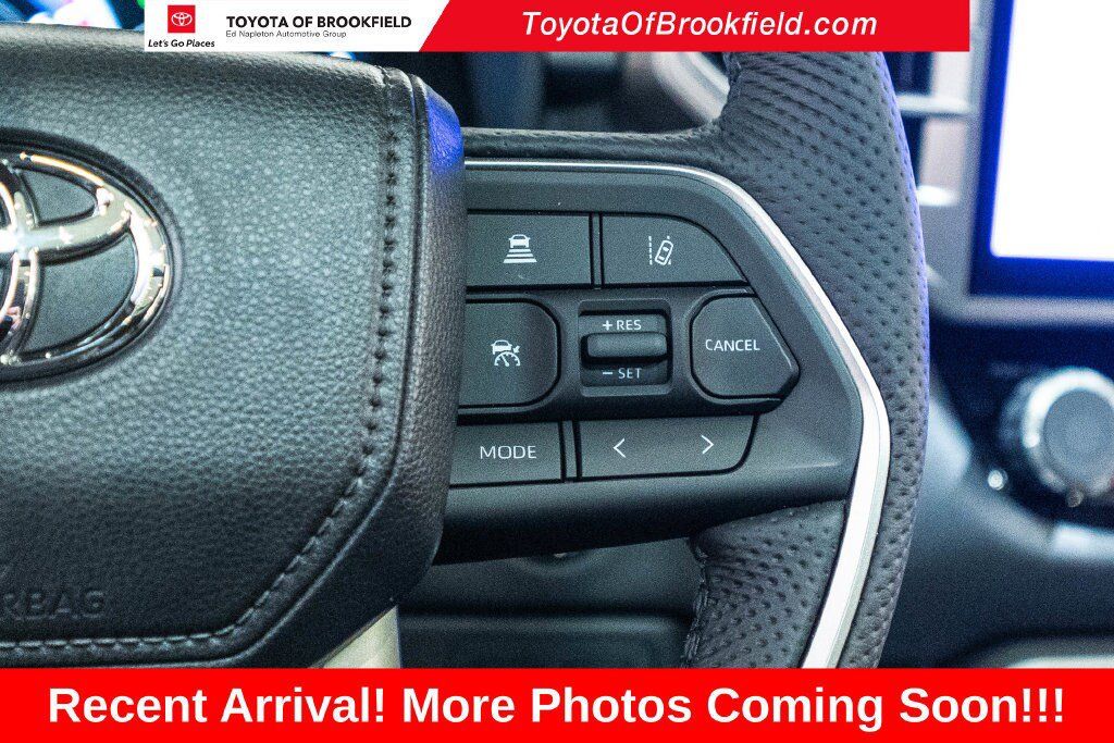 Certified 2026 Toyota Sequoia Limited w/ Tow Technology Package AWD/4WD image 19