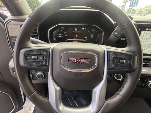 Used 2026 GMC Sierra 1500 SLT RWD image 24
