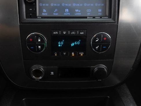 Used 2007 Chevrolet Suburban LT AWD/4WD image 42