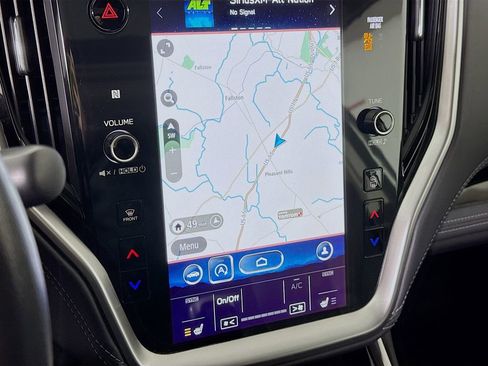 Certified 2022 Subaru Outback Limited w/ Popular Package #2 image 6