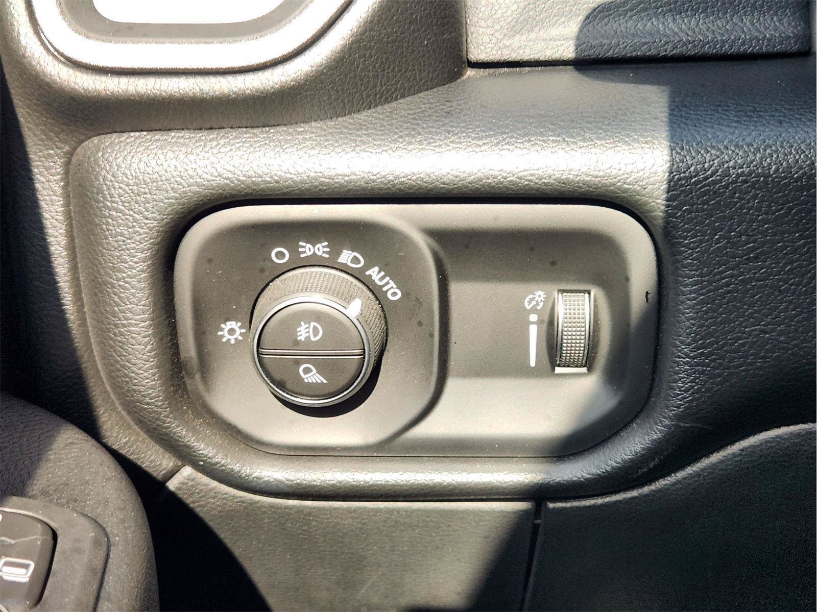 Used 2026 RAM 2500 Warlock AWD/4WD image 24