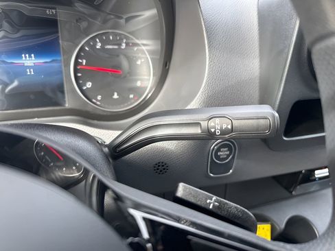 Used 2025 Mercedes-Benz Sprinter 2500 image 13