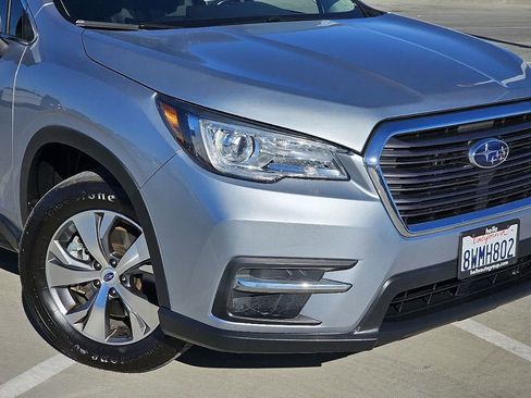 Used 2021 Subaru Ascent Premium w/ Convenience Package image 5