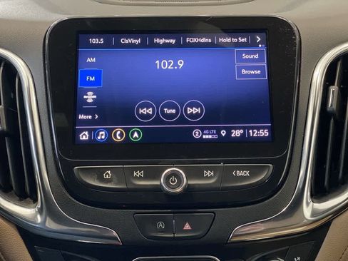 Used 2022 Chevrolet Equinox Premier AWD/4WD image 19
